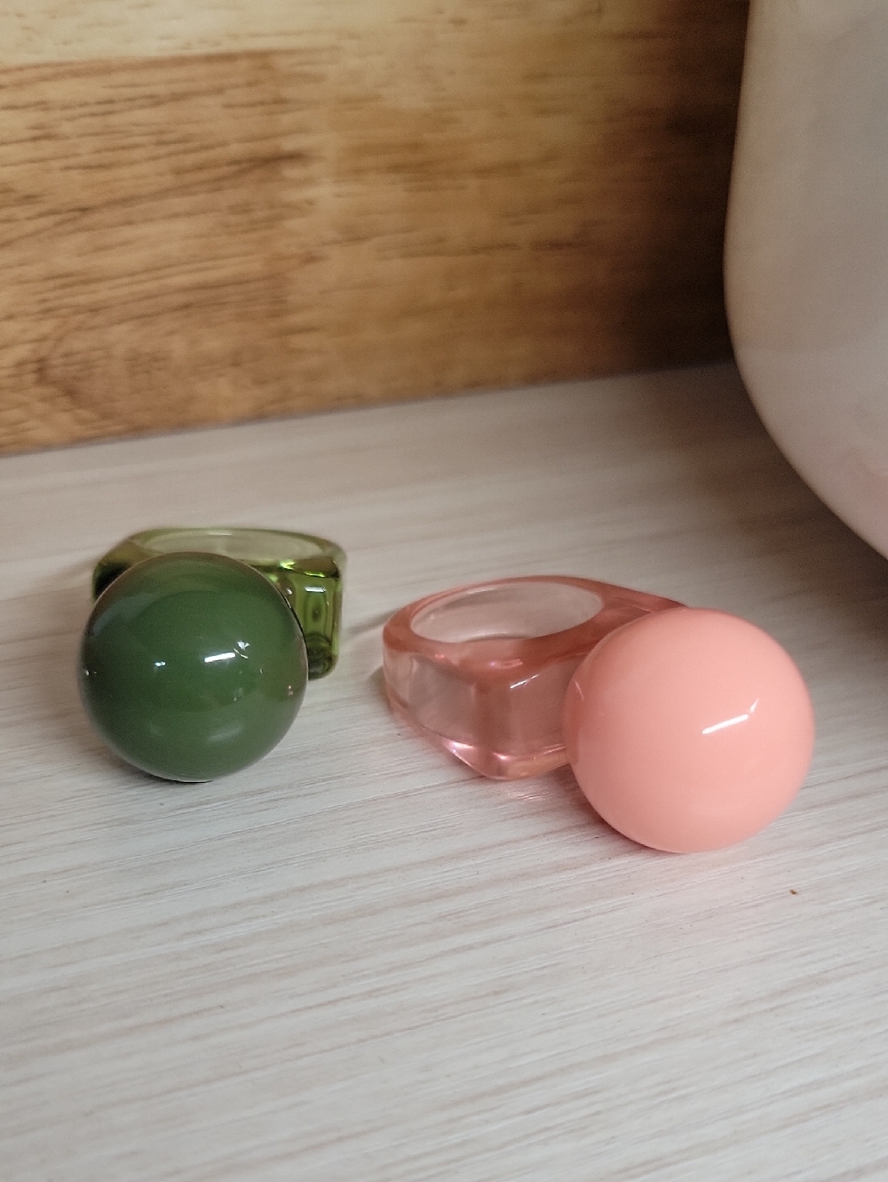 Funky Chunky Gumball Fashion Ring, Choice Of Color - Picture 2 of 8